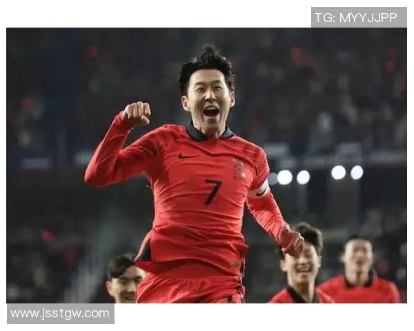 韩国足球巨星孙兴慜领衔亚洲足球崛起，成就与挑战并存的辉煌历程